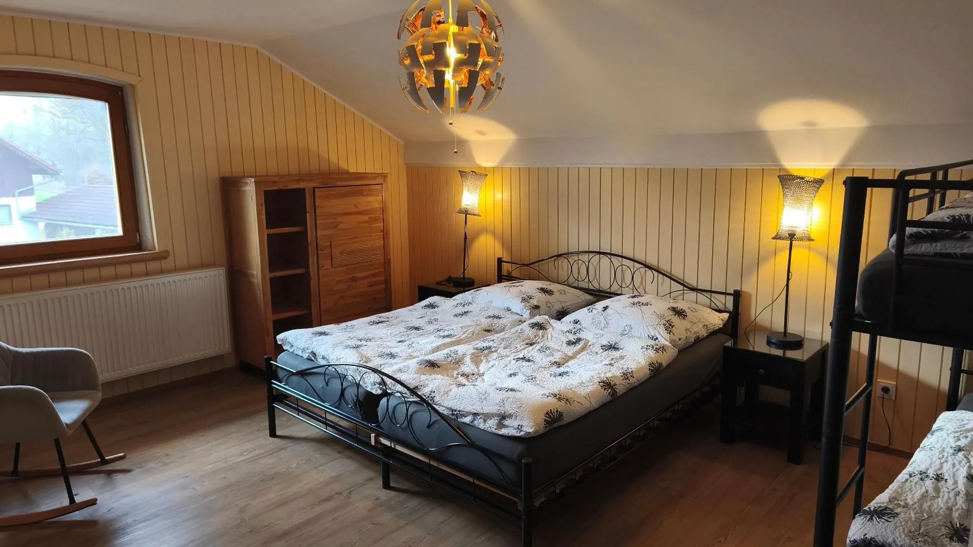 Ferienhaus Mit 3 Schlafzimmer In Seenaehe Wielenbach