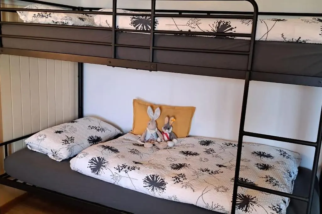 Ferienhaus Mit 3 Schlafzimmer In Seenaehe Wielenbach Germany
