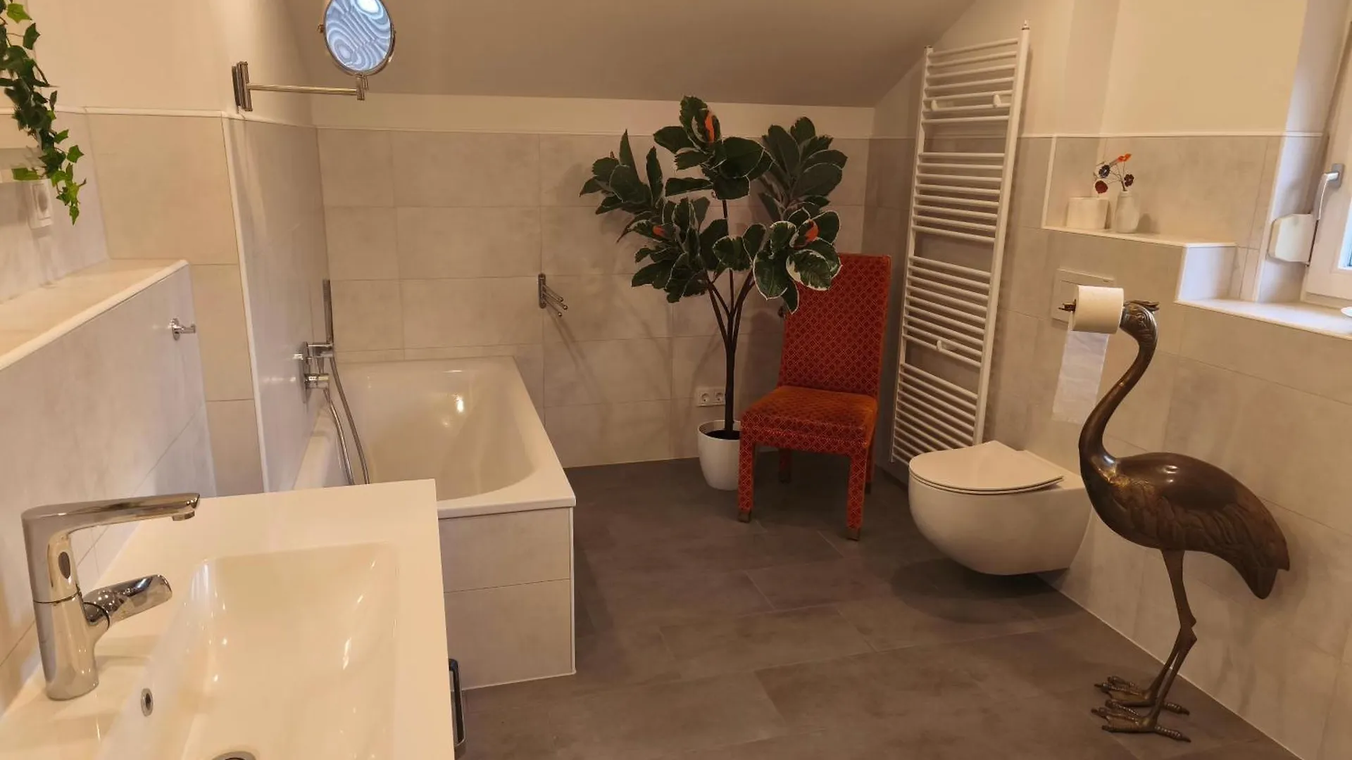 Ferienhaus Mit 3 Schlafzimmer In Seenaehe Wielenbach 0*,  Germany