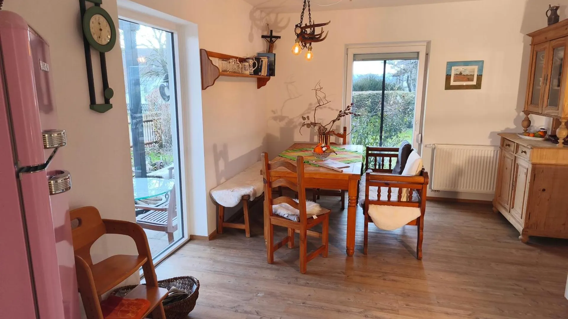 Ferienhaus Mit 3 Schlafzimmer In Seenaehe Wielenbach